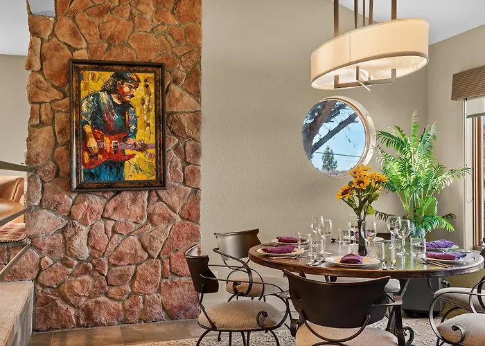 Enchanted Desert Oasis - 5 Bd 3.5 Ba Sleeps10 Holiday home Oak Creek