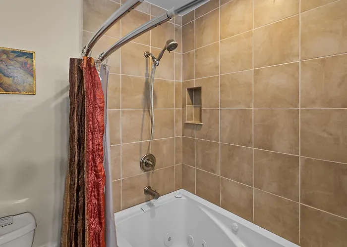 Enchanted Desert Oasis - 5 Bd 3.5 Ba Sleeps10 *