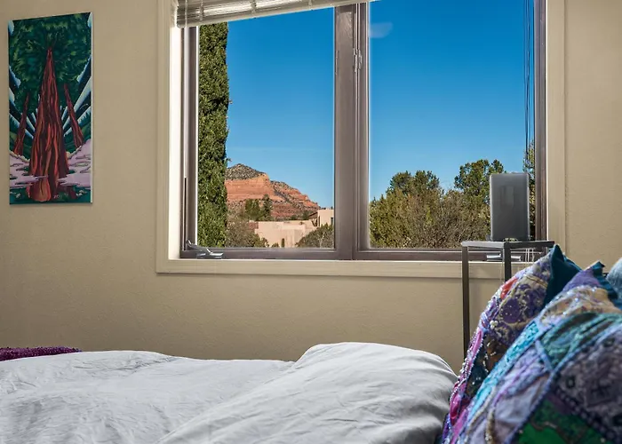 Enchanted Desert Oasis - 5 Bd 3.5 Ba Sleeps10 Holiday home
