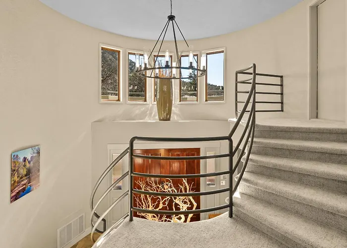Enchanted Desert Oasis - 5 Bd 3.5 Ba Sleeps10 Holiday home Oak Creek