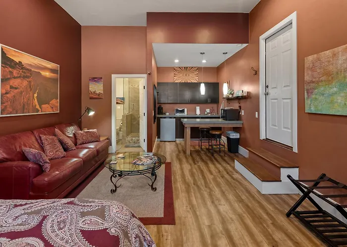 Holiday home Enchanted Desert Oasis - 5 Bd 3.5 Ba Sleeps10 *
