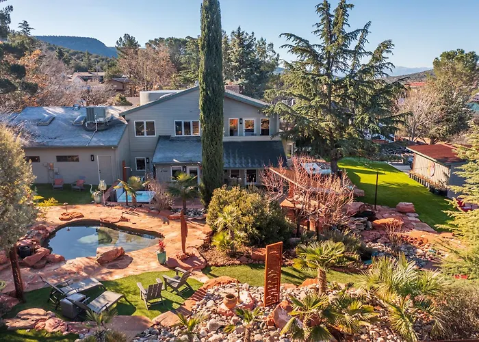 Holiday home Enchanted Desert Oasis - 5 Bd 3.5 Ba Sleeps10 *