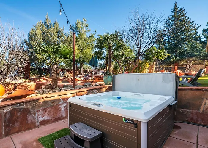 Enchanted Desert Oasis - 5 Bd 3.5 Ba Sleeps10