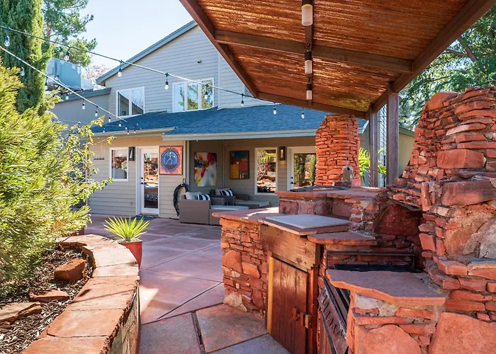 Enchanted Desert Oasis - 5 Bd 3.5 Ba Sleeps10 *