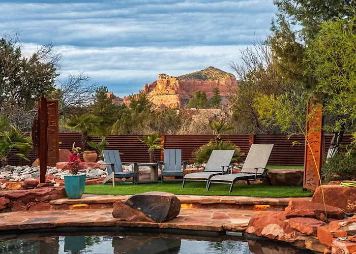Holiday home Enchanted Desert Oasis - 5 Bd 3.5 Ba Sleeps10