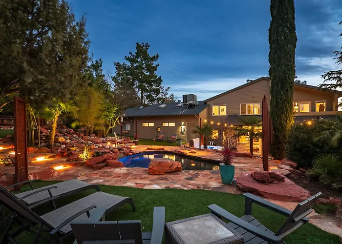 Holiday home Enchanted Desert Oasis - 5 Bd 3.5 Ba Sleeps10 *