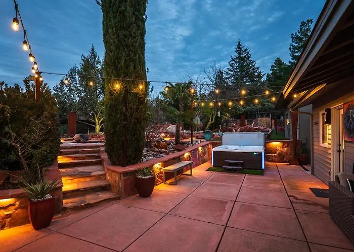 Holiday home Enchanted Desert Oasis - 5 Bd 3.5 Ba Sleeps10